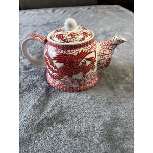 Chinese Wedding Ceramic Teapot with Lid Design Features The Double Happiness